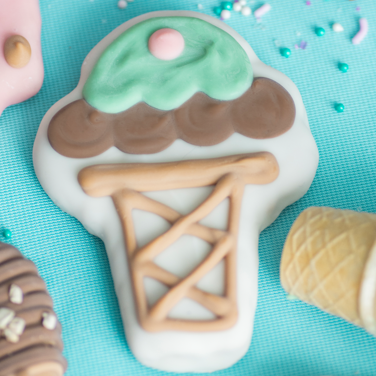 Minty Mutt Mayhem | Summer Eats